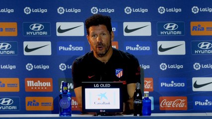 Simeone: "Llorente en su vida se imaginó poder jugar de delantero"