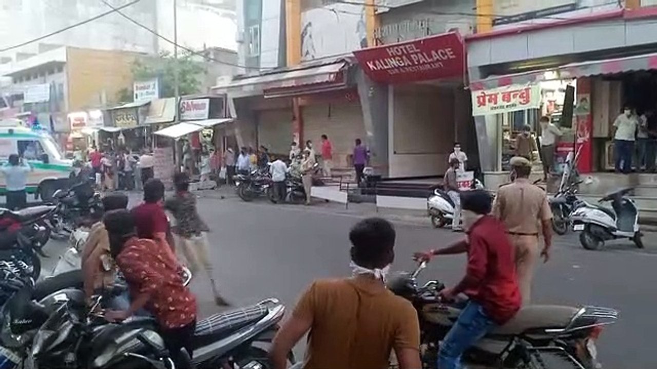 बाड़मेर शहर में स्टेशन रोड की होटल में मिला कोर...