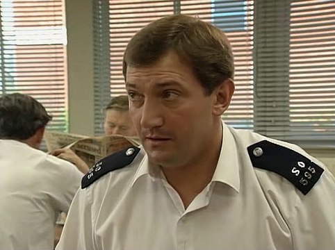 The Bill S07E80 Lest We Forget