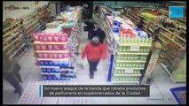 Otro video de la banda que robaba artículos de perfumería en supermercados