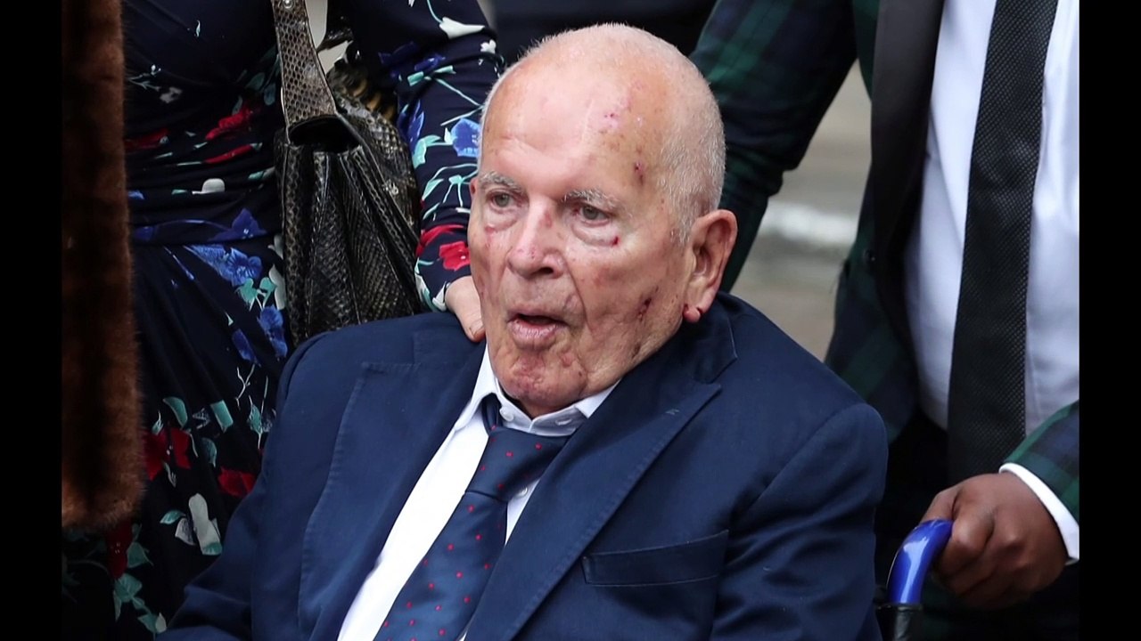 Murió a los 88 años Ian Holm, actor en “El señor de los anillos” y “Alien”