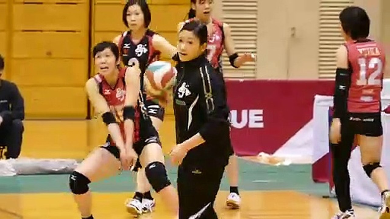 Cute female volleyball Japanese player 可愛い女子パレー　日本人選手5.11.16