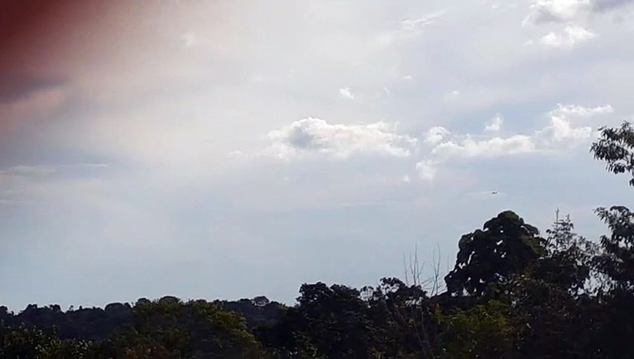 [SBEG Spotting]Boeing 737-400 PR-AJZ na final antes de pousar em  Manaus vindo de Fortaleza(19/06/2020)