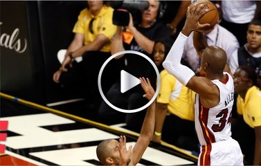 下载视频: Ray Allen y el tiro mas bestial de su carrera