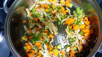 how make spaghetti veg chicken spaghetti / chicken Hakka noddles