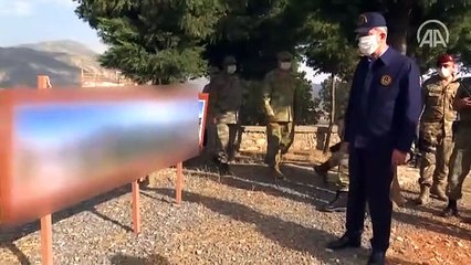 Bakan Akar ve TSK Komuta Kademesi'nin sınır bölgesindeki yoğun mesaisi