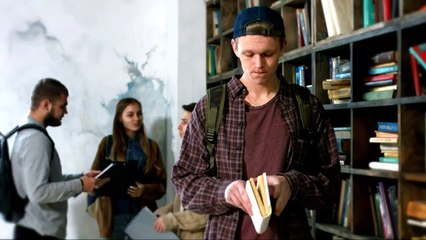 The Reason Dogs Bark at Night-Interesting Questions and Answers