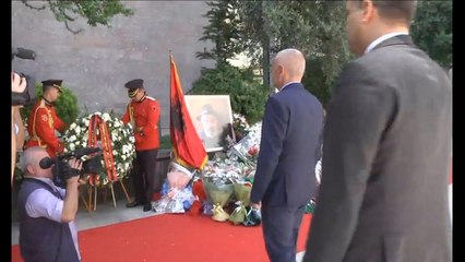 Report TV -Lamtumira eruditit Moikom Zeqos....