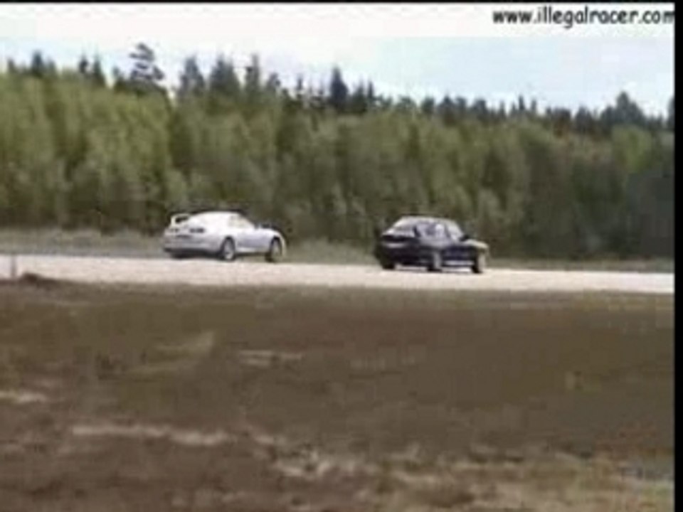 BMW_E30_M3_Vs_Supra_Turbo