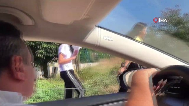 Başkan Özcan, sınava geç kalan öğrencilere makam aracını tahsis etti