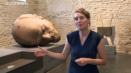 Berlim mostra como se "arrumam" estátuas polémicas