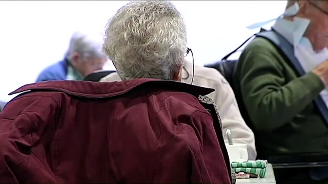 Sanidad obligó a seguir trabajando de «forma habitual» a empleados de residencias en contacto con contagiados