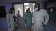 Ora News - Manastirliu në spitalin e Durrësit: Fuqizojmë terapitë intensive në spitalet rajonale