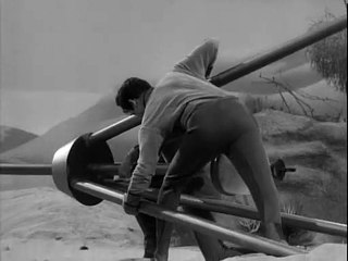 Perdidos en el Espacio -1x07- My Friend, Mr Nobody (Mi amigo invisible)