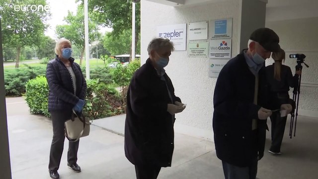 Á peine déconfinés, les Serbes appelés aux urnes pour les élections municipales et législatives