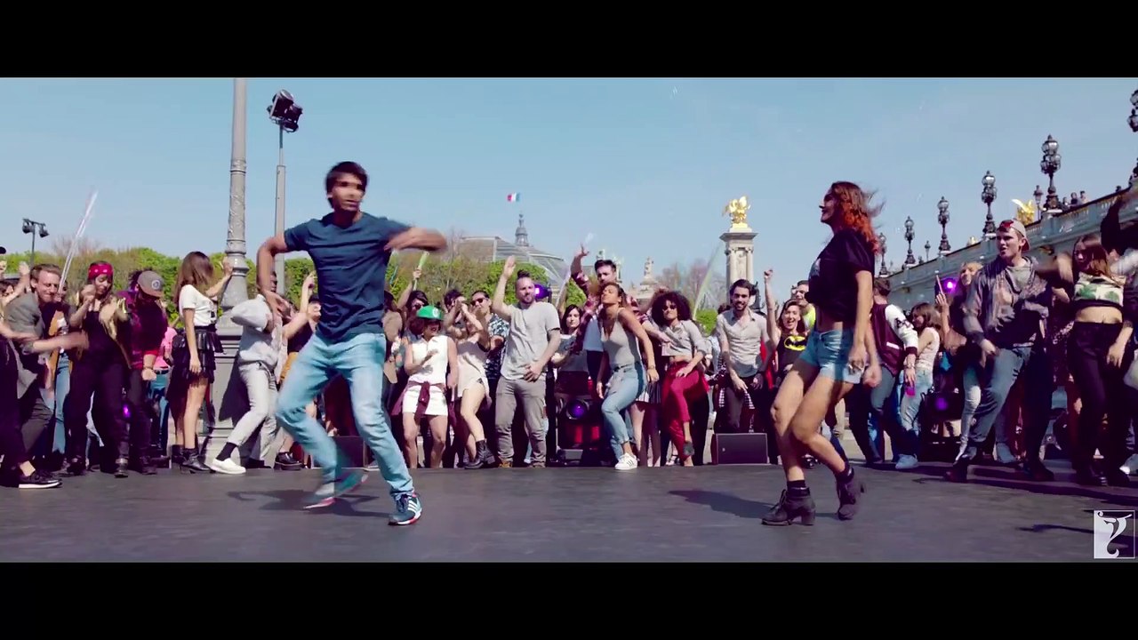 Nashe Si Chadh Gayi - Full Song _ Befikre _ Ranveer Singh _ Vaani Kapoor _ Ariji_Full-HD