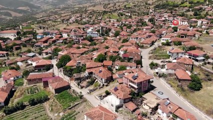 Bu mahalledekiler yüzlerce yıldır geçimlerini çömlek yaparak sağlıyor