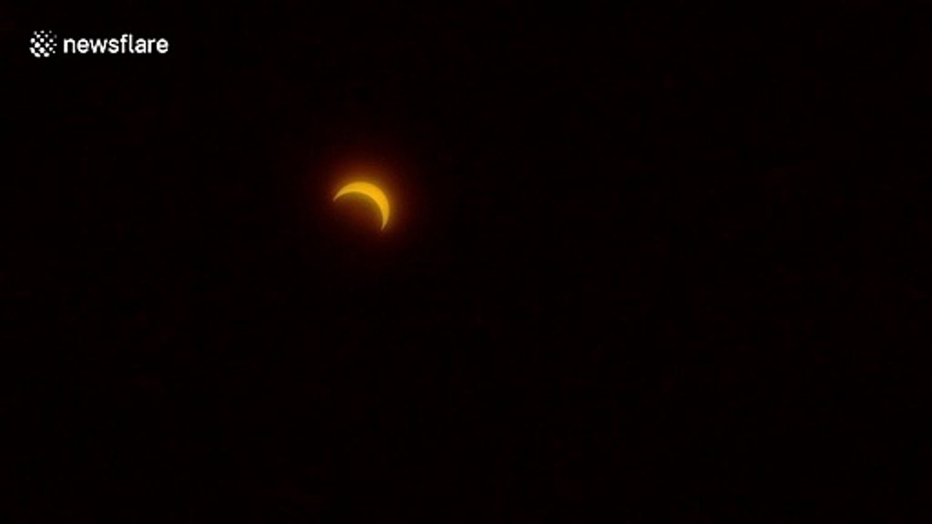 Rare solar eclipse filmed in skies above Okinawa in Japan - video  Dailymotion
