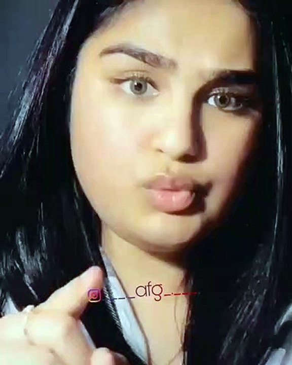 Afghan girl mosht da danet mezanom very funny