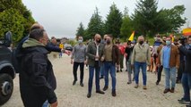 Llegada de Abascal al Monte do Gozo (A Coruña) para presentar a Ricardo Morado