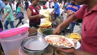 Chatpata Spicy MASALA PAPAD: Very Tasty Special Masala Khichiya Papad In Mumbai | Indian Street Food
