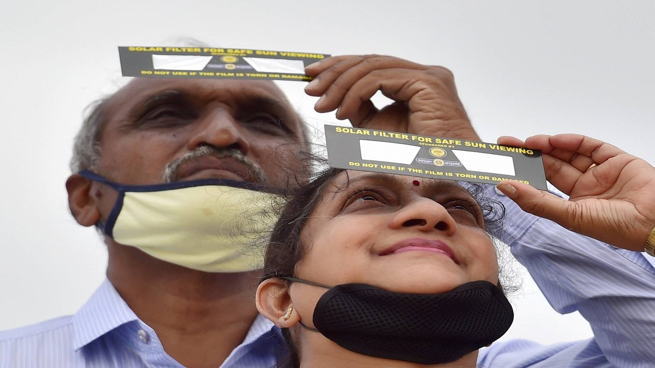 Know Doctor's opinion on how eclipse should be viewed