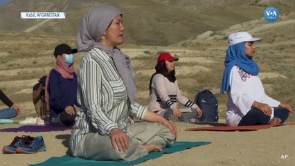 Kabil’de Kadınlardan Yoga
