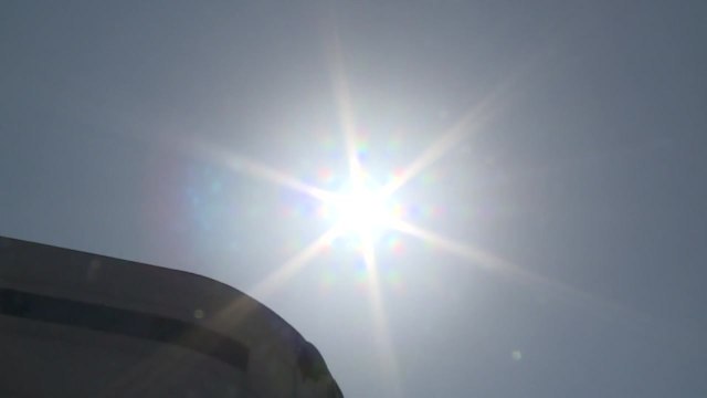 [날씨] 올여름 최고 더위, 서울 35℃...중부·경북 폭염특보 / YTN