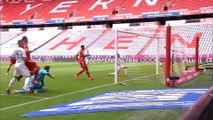 Lewandowski's record-breaking brace buries Freiburg's European hopes