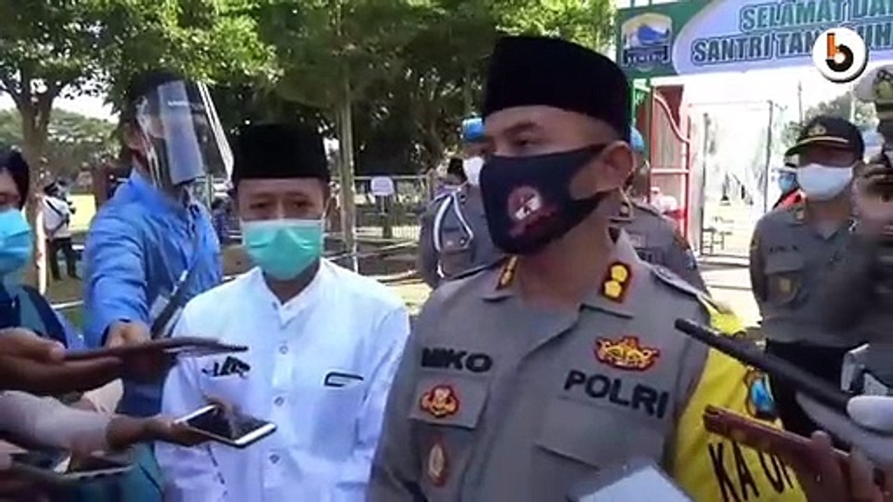 RIBUAN SANTRI LIRBOYO KEDIRI MASUK KEMBALI KE PESANTREN