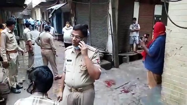 मथुराः वर्चस्व की जंग में दिनदहाड़े दो लोगों की गोली मारकर हत्या, तीन घायल