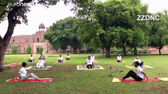 شاهد: هكذا احتفل عشاق اليوغا في الهند باليوم الدولي لليوغا