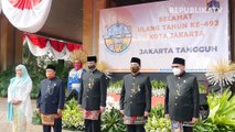 Gubernur DKI Jakarta Anies Baswedan bersiap memimpin upacara peringatan HUT ke-493 Kota Jakarta di halaman Balai Kota DKI Jakarta.