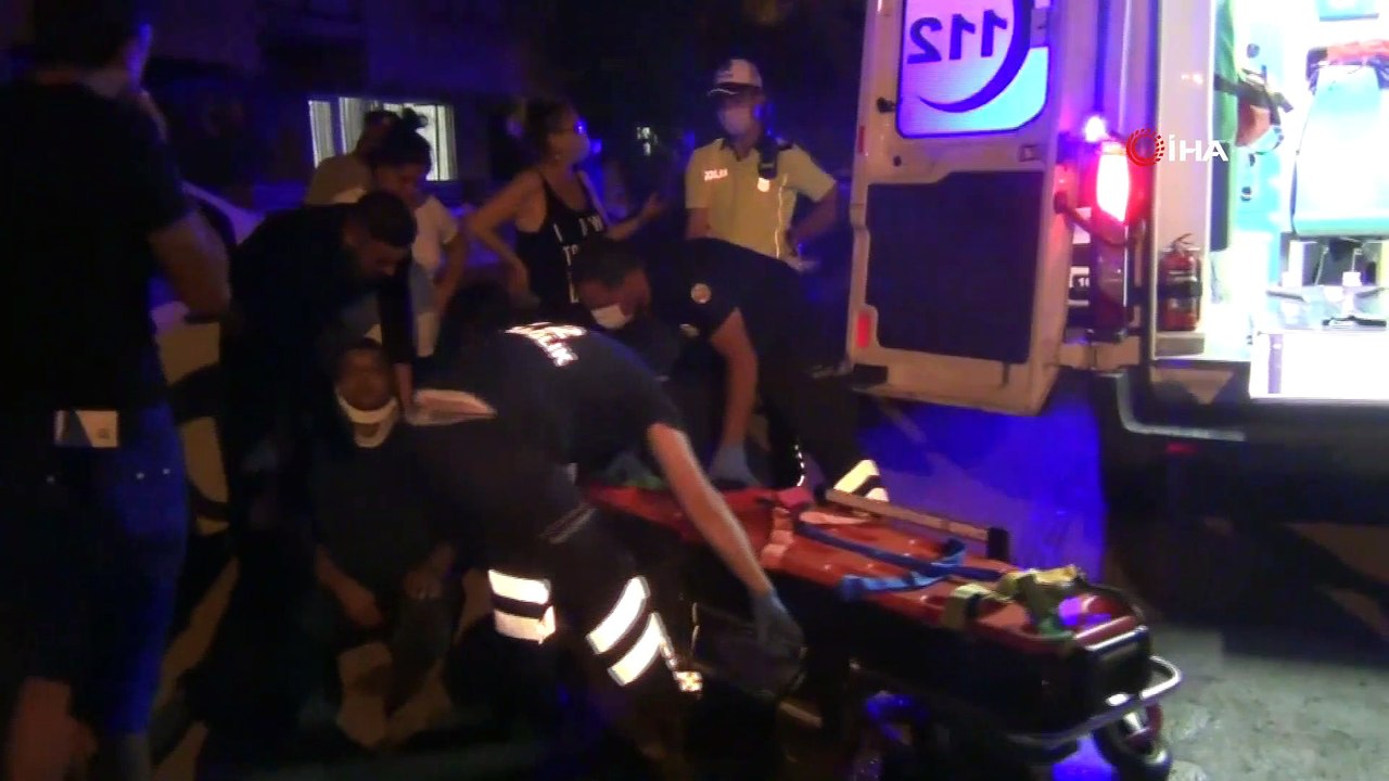 Yoldaki çukuru fark etmeyen motosiklet sürücüsü kazayı ucuz atlattı