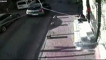 İstanbul’un göbeğinde silahlı saldırı kamerada