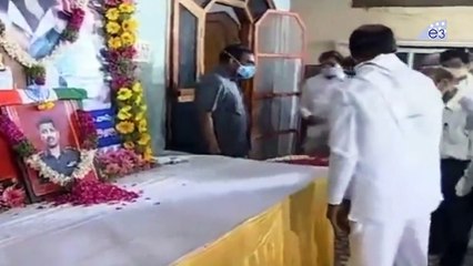 CM KCR Became EMOTI0NAL For Colonel Santhosh Babu's Wife Words | Suryapet | E3 Talkies