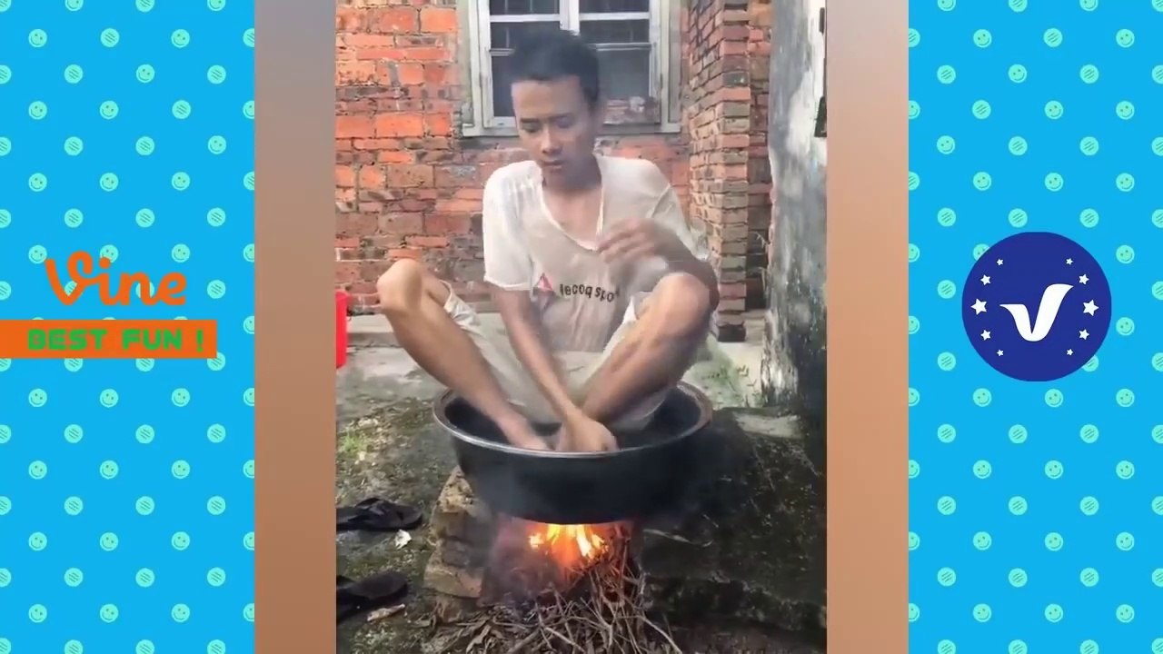 Best Funny Videos 2020 .. People doing  stupid  things Prank