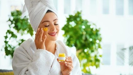 بالفيديو، تحديات في العناية بالبشرة انتشرت على السوشيل ميديا