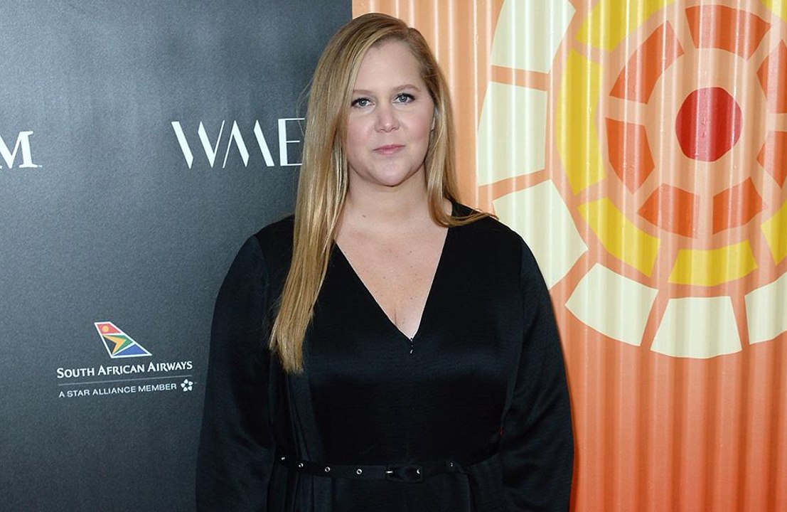 Amy Schumer spielt Sorgentelefon