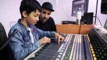 Découvrez l'atelier radio Mouv'Inside pour les jeunes !