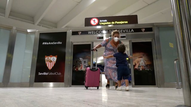 Aeropuertos y estaciones de tren vuelven a la normalidad después de la alarma