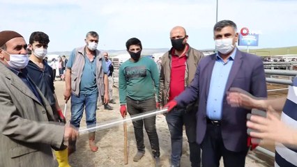 Kurban pazarlığı 1 sopa mesafesinde