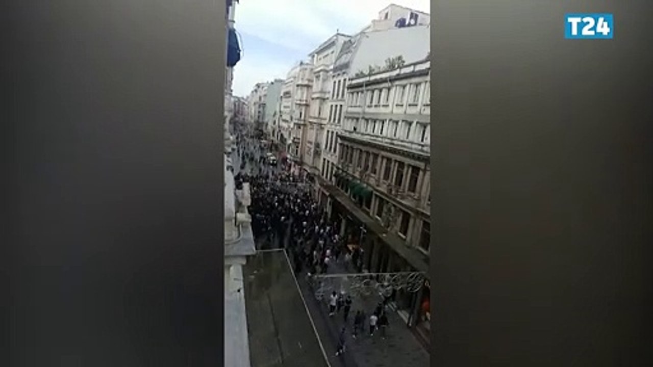 İstanbul Barosu önünde toplanan avukatlardan 'Savunma Yürüyüşü'ne destek, Feyzioğlu'na istifa çağrısı