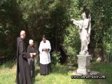 Bénédiction de la statue du Sacré-Cœur de Jésus ,(650 kg) – (2m80 ) Film by JC Guerguy