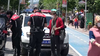 Bolu’da maske cezasından kaçmaya çalışan şahıs polis kovalamacası ile yakalandı
