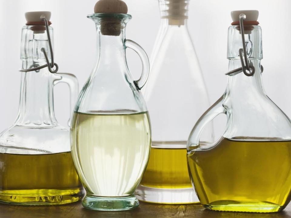 How Many Types of Cooking Oil Do I Really Need?