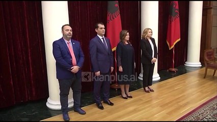 Meta flet pas “Venecias” | Lajme-News