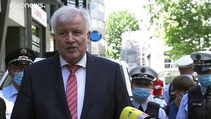 Émeutes à Stuttgart : Berlin dénonce des "actes ignobles"