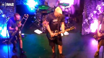 Less Than Jake - 2011 - Sugar In Your Gas Tank (Live At Jacksonville Beach, FL)