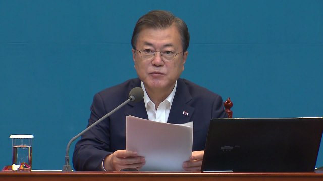문 대통령 코로나19 안정 수도권에 달려...해외 유입 감염 지역 확산 막아야 / YTN